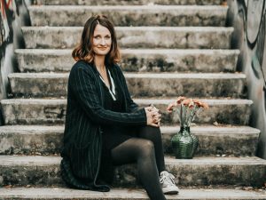 portrait raphaela ayriss